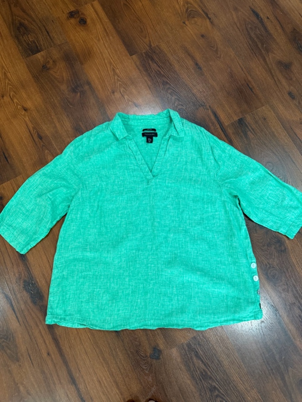TAHARI Womens 100% Linen V Neck Top-Turquoise-Mother of Pearl Button Accents 2X